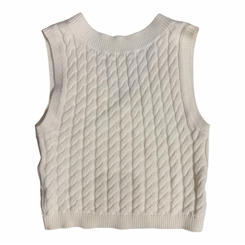 Abercrombie & Fitch Women's Cable Knit Sweater Vest | Cream Preppy Cottagecore - Picture 4 of 8